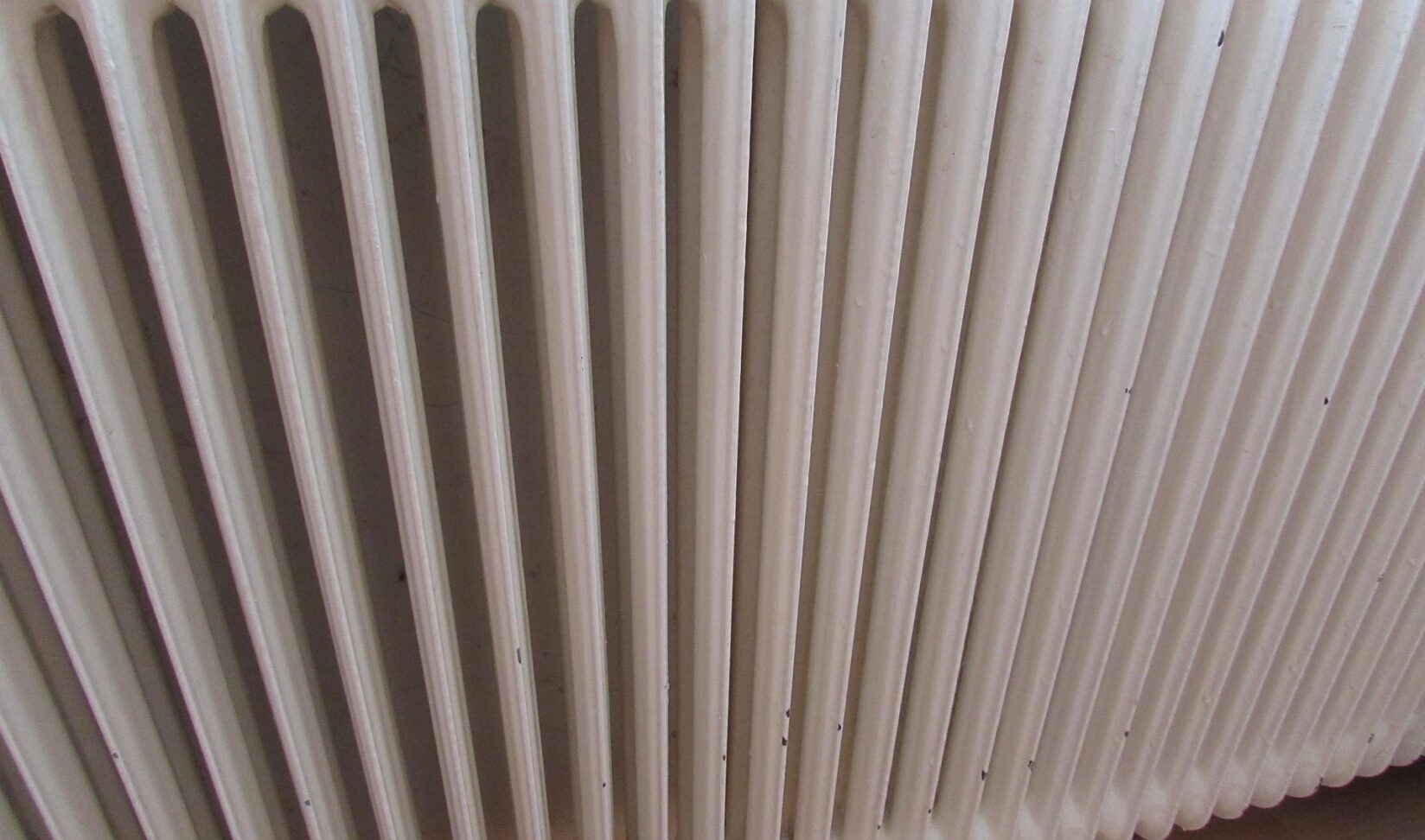 pix1861-heating-463496_1920-aspect-ratio-1648-972.jpg
